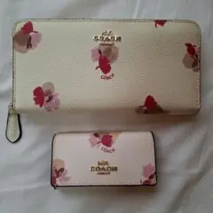 値下げ！COACH 花柄 長財布 新品未使用⭐ 新品未使用！COACH 花柄 長財布︎︎☺︎ - メルカリ