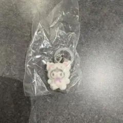 サンリオ めじるしアクセサリー ふわふわスノー クロミ　ガチャガチャ