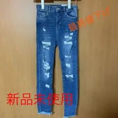 Bershka ダメージデニム　ジーパン　デニム スキニーパンツ　切りっぱなし