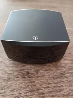 【未使用】資生堂クレ・ド・ポープードルトランスパラン（フェースパウダー）