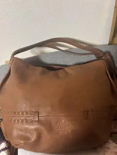 Dakota ダコタ レザー ショルダーバッグ キャメル