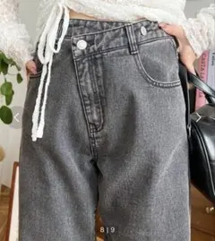 moment+ デニムパンツ アシンメトリーデニム S ブラックのサムネイル