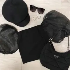 Bershka　パフスリーブトップス