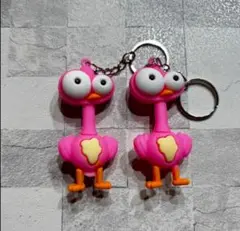 MV ケセラセラ ミセスが好きな方 1個 ピンク ピンクの鳥 キーホルダーk8