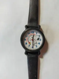 ［ジャンク品］レトロスヌーピー 手巻き腕時計 黒