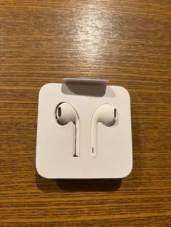 iPhone付属品　純正イヤホン　ライトニング　変換アダプタ付き 新品未使用