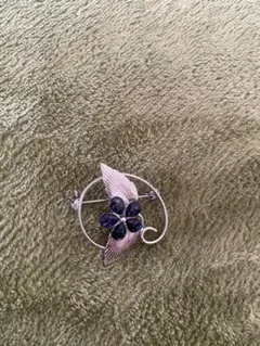 昭和レトロ　ブローチ①