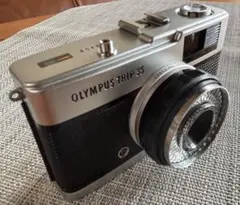 Olympus Trip 35 赤ベロ以外動作美品 - メルカリ