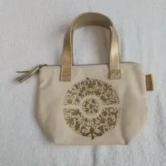 Item thumbnail for item c714c770-aa26-43eb-9132-ef7f1ba8a854