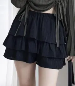 clear フリルショートパンツのサムネイル