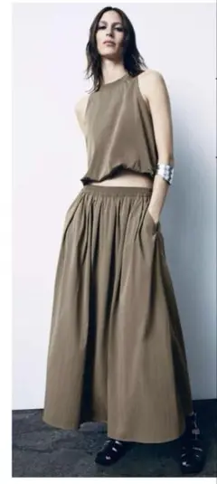 正規品⭐︎ZARA ZW COLLECTION パフミディスカート XL-XXL
