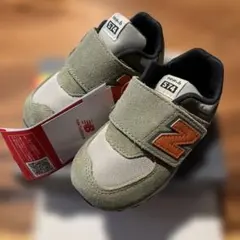 New Balance 574 キッズシューズ オリーブグリーン