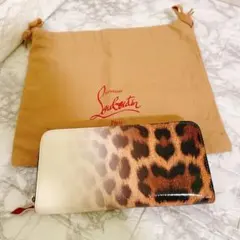 ルブタン レオパード ヒョウ柄 パネトーネ 長財布 新品 正規品 楽天市場】クリスチャン ルブタン CHRISTIAN LOUBOUTIN ラウンド