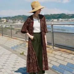 Freada フリーダ インド綿 前開き2WAYボタニカルギャザーワンピースのサムネイル