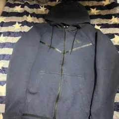 NIKE ナイキ　テックフリース