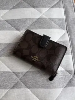 COACH シグネチャー 二つ折り財布 ブラウンのサムネイル