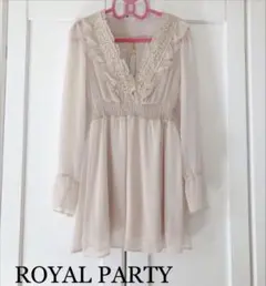 ROYAL PARTY 胸元ざっくり♡刺繍 フリル レース シフォンミニワンピ
