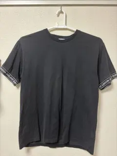 K*様 最終値下げ 1PIU1UGUALE3 Tシャツ VI ロナウジーニョコラ - メルカリ