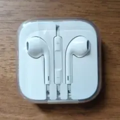 未使用アップル 純正 EarPods 3.5mm iPhone 有線イヤホン
