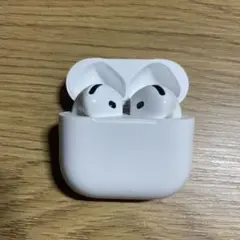 Apple AirPods 第4世代　ANC アクティブノイズキャンセリング