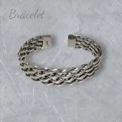 Item thumbnail for item d58706d6-1ac6-4523-b2b5-d68b85bdc5a3