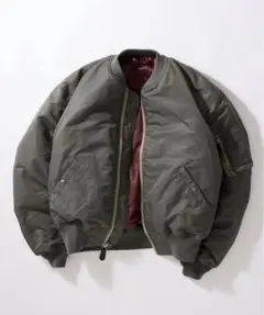 カラーリバーシブルMA-1 カーキ　美品