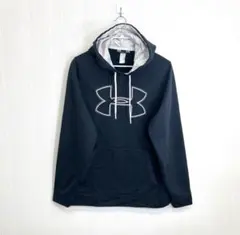 Under Armour ブラックパーカー MD/M