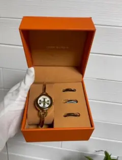 【新品未使用】トリーバーチ腕時計