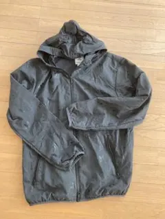 adidasナイロンジャンパー