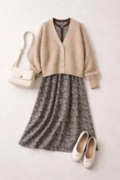 titivate コクーンスリーブ Vネックニットカーディガン ベージュ系 美品