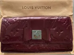 ルイヴィトン モノグラム・ヴェルニ ポルトフォイユ・サラ ヌー　長財布　値下げ