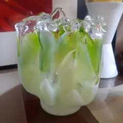 ビンテージ　昭和レトロ　レトロポップ　ミッドセンチュリー　フリル　花瓶