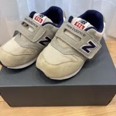 new balance 996 スニーカー ベージュ/ネイビー/レッド