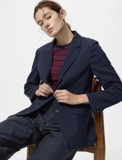 【新品・美品】UNIQLO感動ジャケット（最新モデル）ネイビー