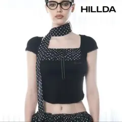 HILLDA Dot Square Crop Top - メルカリ