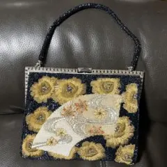 ビーズ刺繍 レトロ　花柄 バッグ