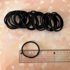 黒の丸ゴム 12個セット 直径約6cm