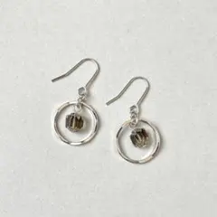 NO.1228 ロジウムリングとチェコビーズイヤリング/ピアス