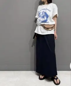 美品　EKAL SOLOTEXタイトスカート　アーバンリサーチドアーズのサムネイル