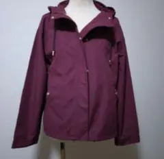 ピンク マウンテンパーカー