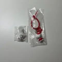ふわふわスノーめじるしアクセサリークロミ　ななほしカラフルマルチチャーム　キティ