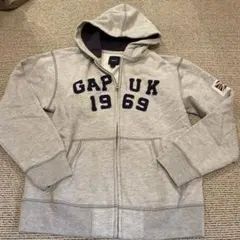 GAP kids XL(12) パーカー 大人のレディースS相当