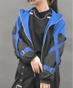axes femme POETIQUE ベルトデザイン配色パーカー