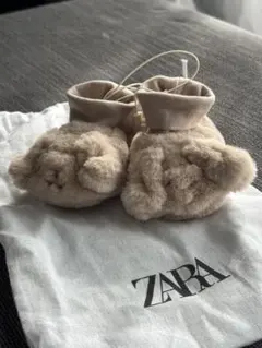 ZARA フェイクファー ベビールームシューズ うさぎ