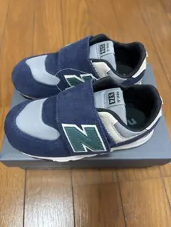 新品未使用　New Balance 574 ネイビー/グレー スニーカー