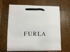 FURLAフルラ ショップ袋　紙袋のサムネイル