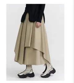 タグ付未使用品 UN3D. ASYMME LAYERED PT 38 タグ付未使用品 UN3D. ASYMME LAYERED PT 38 - メルカリ