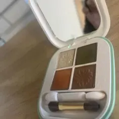 PAUL & JOE アイカラー パレット 05