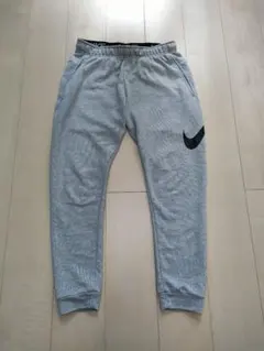 ナイキ　Nike　ジョガーパンツ