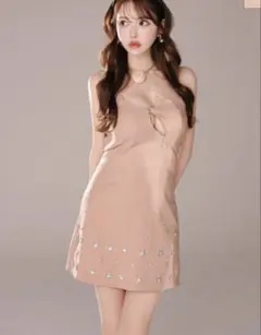 ROBE de FLEURS ビジューモチーフ付き ミニドレス